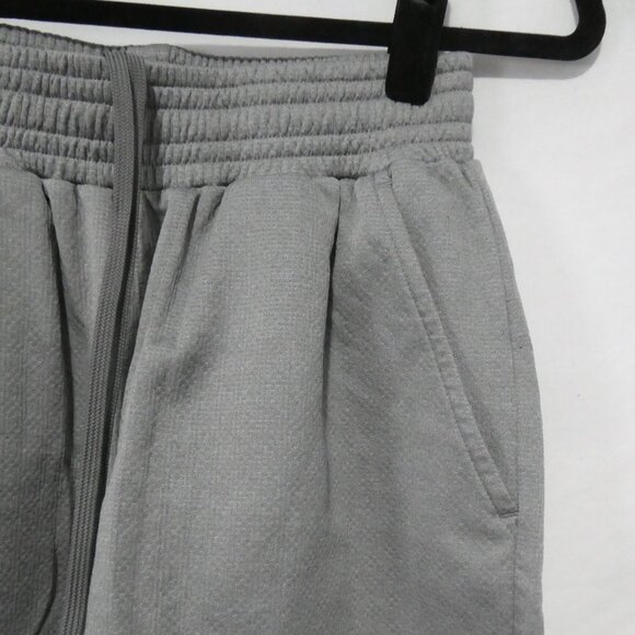 PUMA | small | Stylish Grey Casual / Sport Shorts - Picture 5 of 14